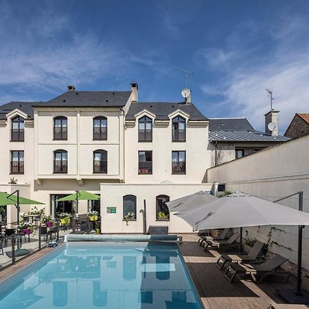 Hotel Saint Laurent ノジャン・シュル・セーヌ エクステリア 写真